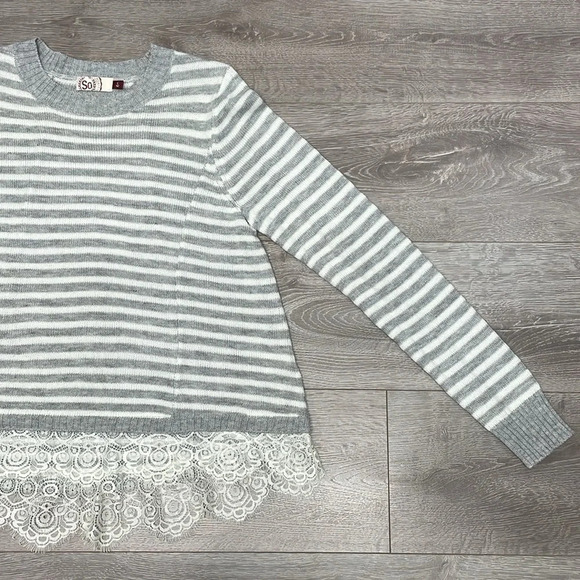 So Striped Long Sleeve Sweater Lace Hem L - Picture 6 of 15